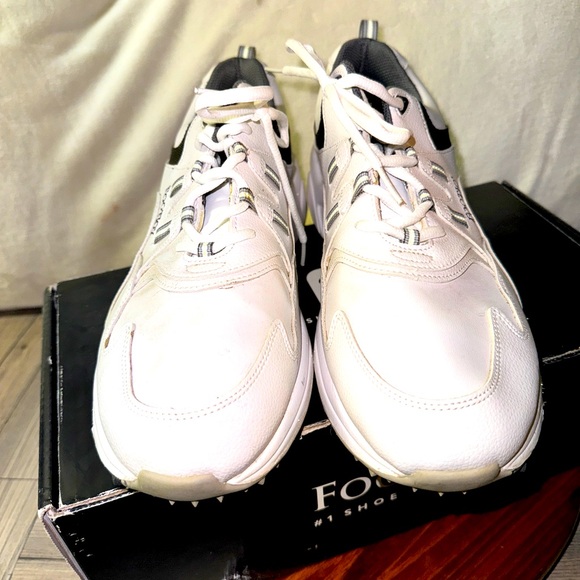 Footjoy Greenjoys 45335 Men's White Synthetic Leather Lace Up Golf Shoes Size 13 - Picture 2 of 10